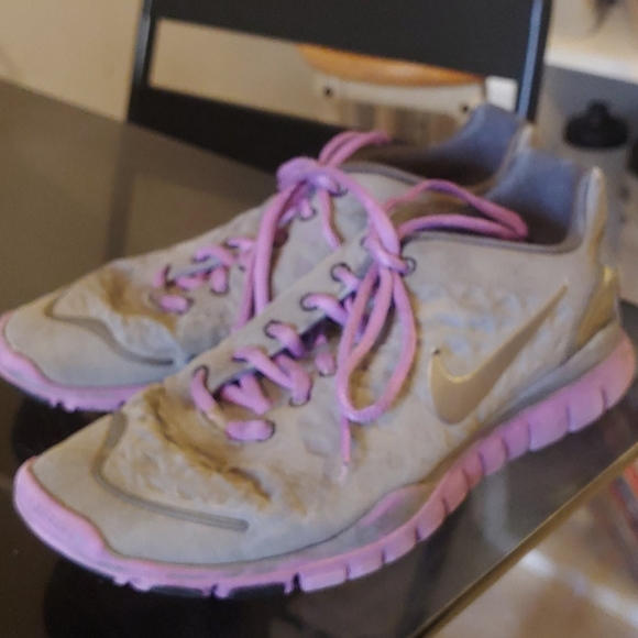 Nike Shoes - Nike Free Trading Fit Women Sneakers